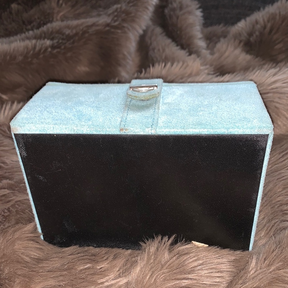 Jewelry Box - Picture 3 of 6